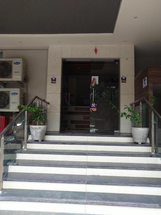 Hotel Megha Inn Lucknow Zewnętrze zdjęcie